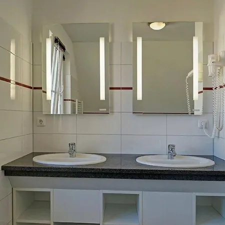 Reethaus Stine By Interhome